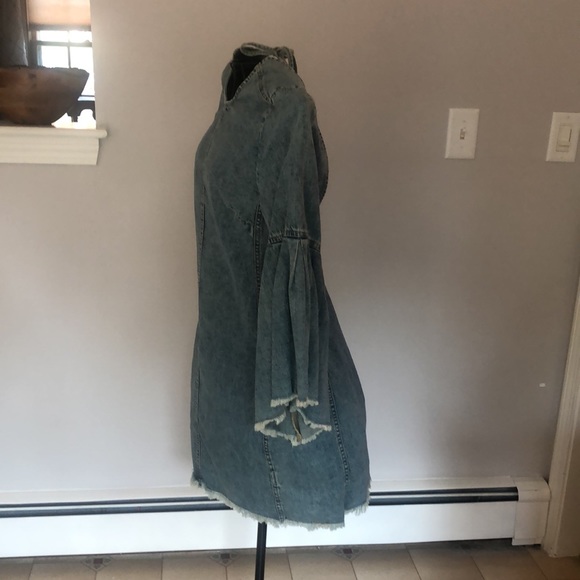 Free People denim mini. - Picture 3 of 5